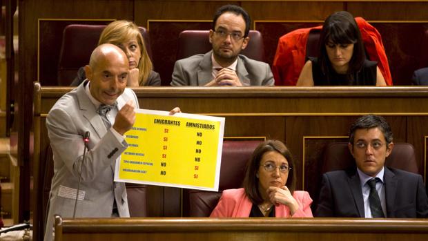 El socialista Antonio Hurtado en una intervención en el Congreso de los Diputados