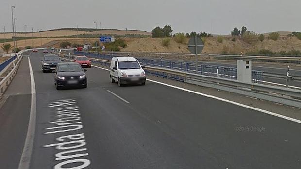 Un conductor kamikaze recorre 24 kilómetros de la A-4 en sentido contrario a su paso por Córdoba