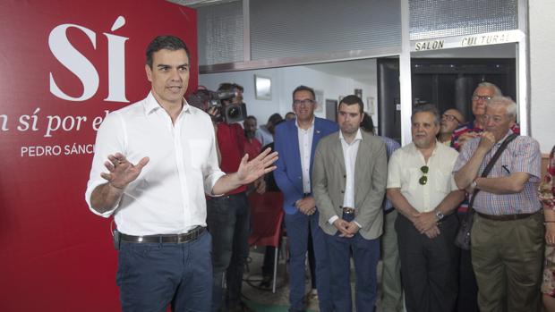 Pedro Sánchez, durante su visita a Córdoba el pasado mes de mayo