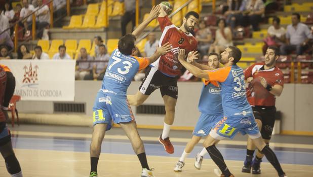 El Cajasur Córdoba, en el partido de Copa del Rey ante el Zumosol ARS Palma del Río