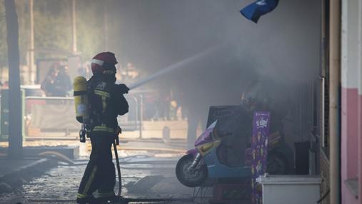 Aparatoso incendio en Huelva