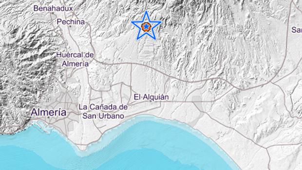 La estrella marca el lugar del epicentro del seismo