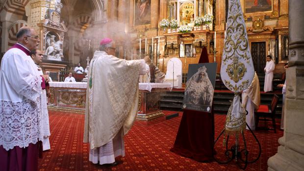 El obispo anuncia la coronación de la Paz de Córdoba como «un beso de amor»