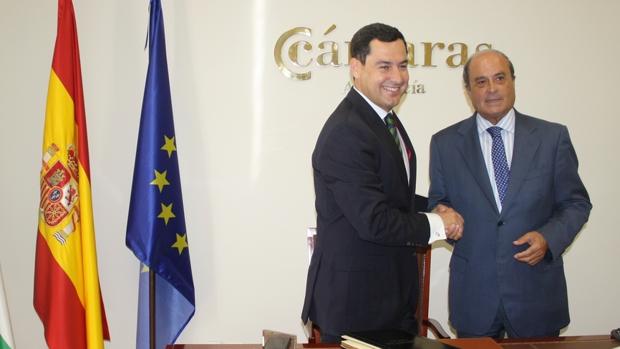 Moreno ayer con el presidente del Consejo Andaluz de Cámaras de Comercio, Antonio Ponce