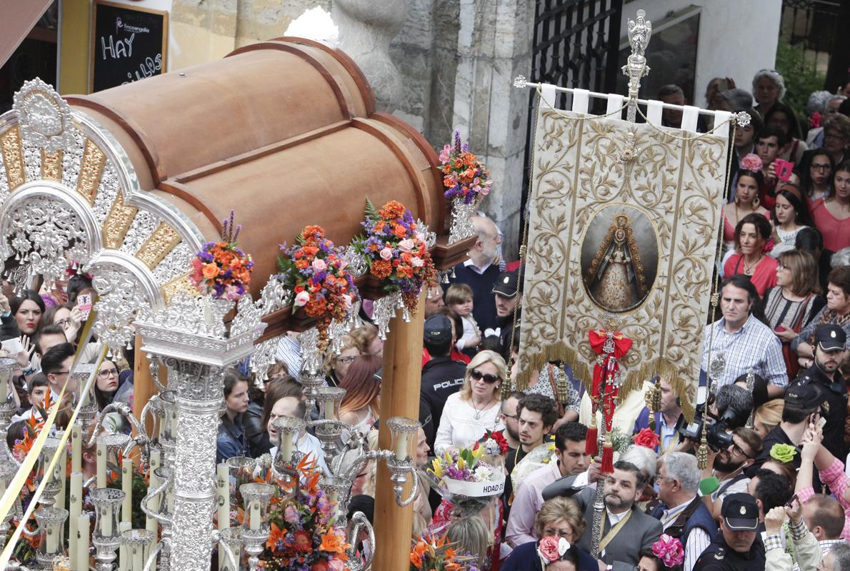 Salida de la hermandad del Rocío