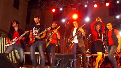 Imagen de Rock &amp; troll Band, durante la Noche Blanca de Montilla de 2016