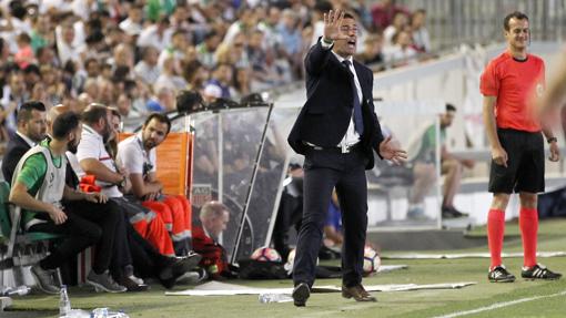 El entrenador del Córdoba CF, Luis Carrión