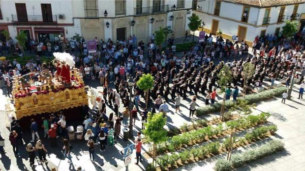 La banda de la Coronación de Espinas de Córdoba, en ocho marchas