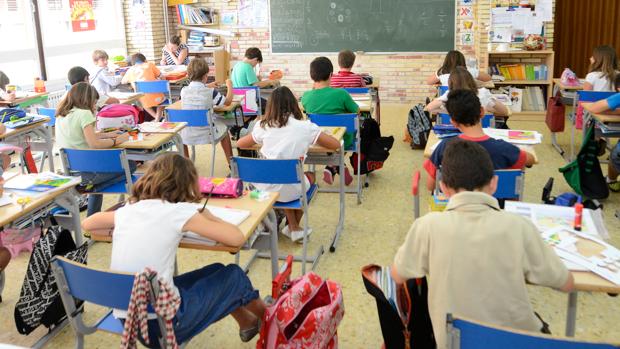 La falta de climatización en las aulas fue una de las críticas