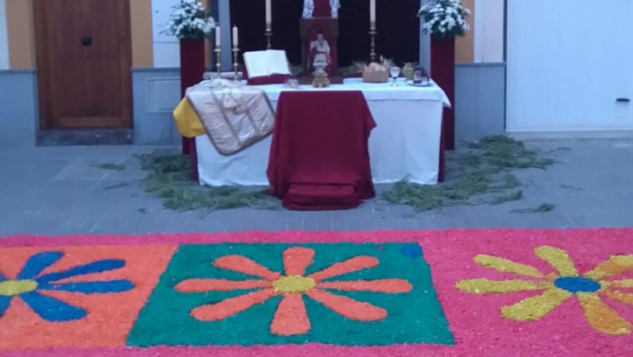 Alfombra de flores para el Corpus de la Consolación