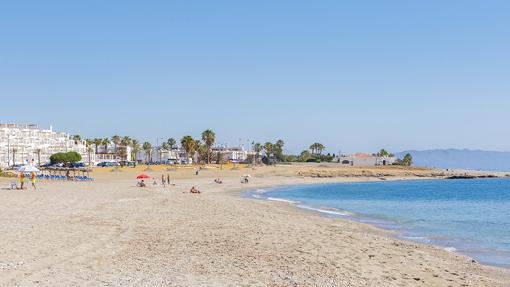 Imagen de la playa del Descargador de Mojácar (Almería)