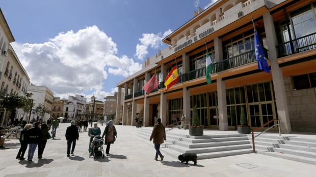 Edificio del Ayuntamiento de Córdoba en la calle Capitulares