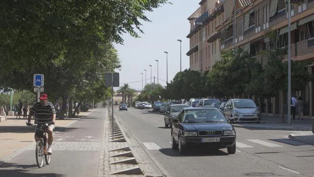 La avenida de Fray Albino, donde el Ayuntamiento colocará reductores de velocidad