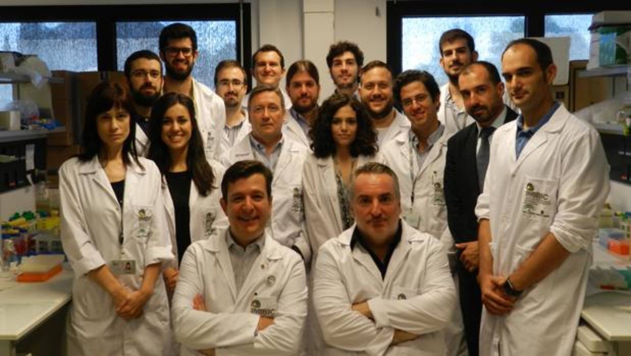 Miembros del grupo «Hormonas y cáncer» y de Innovación del IMIBIC