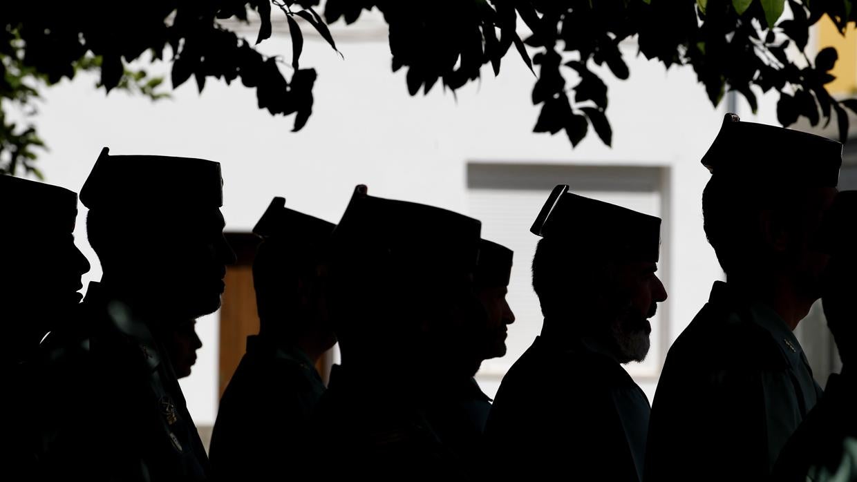 Guardias civiles en un acto protocolario