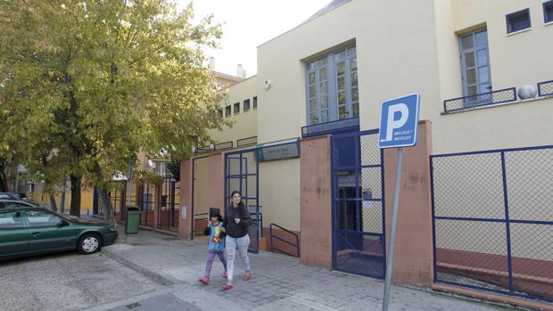 Sólo tres centros de salud abren por la tarde en Córdoba en un verano que bate récords de calor