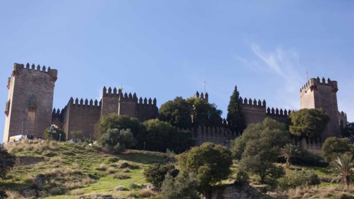 El Castillo de Almodóvar visto desde abajo