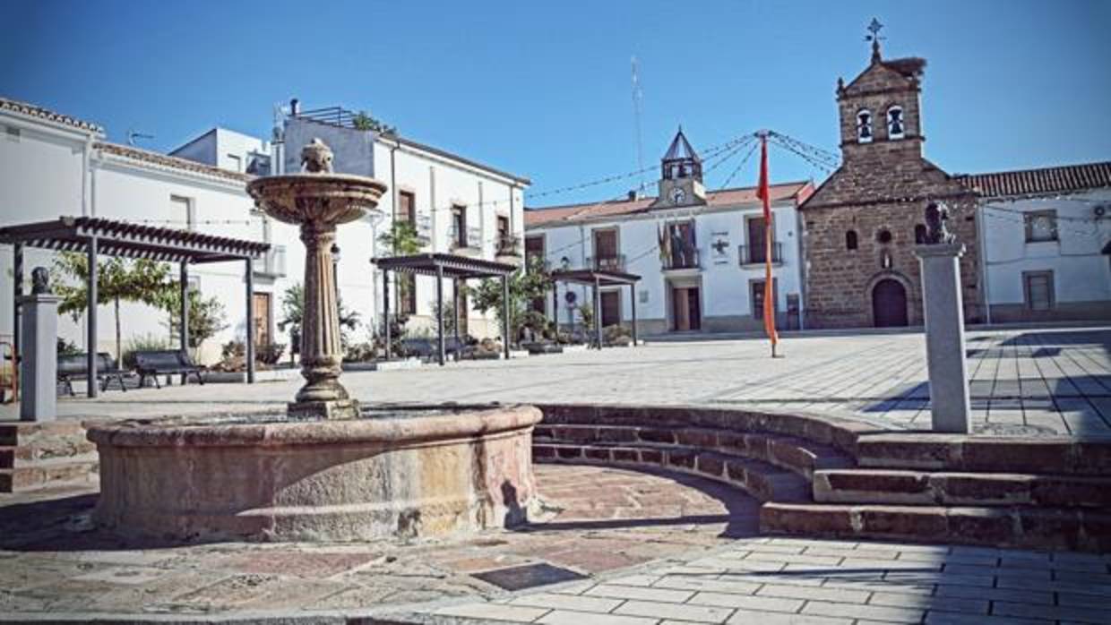 Plaza del pueblo jiennense de Guarromán