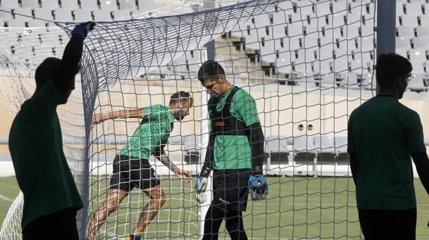 Doble cita del Córdoba CF por Extremadura para acabar la pretemporada inmaculado