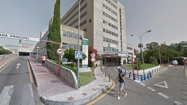 Un niño de tres años ingresa en la UCI tras caer de una alberca en Málaga