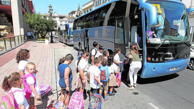 Una vuelta al cole en Córdoba con muchas asignaturas pendientes