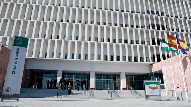 Fachada principal de la nueva sede de la Ciudad de la Justicia de Málaga