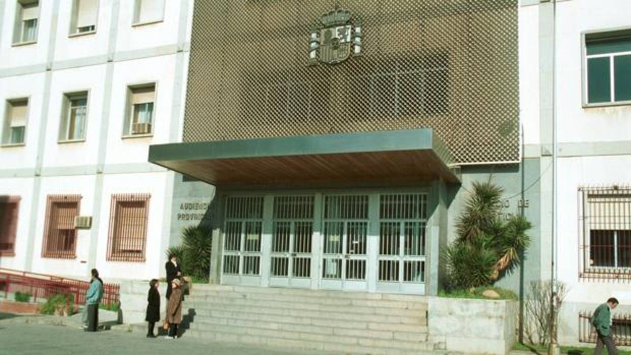 Fachada de la Audiencia Provincial de Córdoba