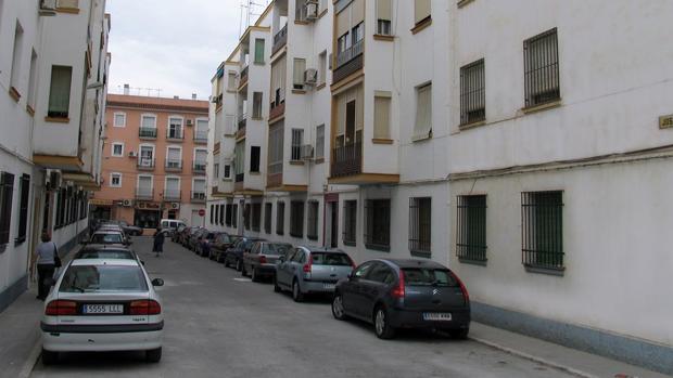 Detenido por robar en un supermercado y en dos casas de Puente Genil