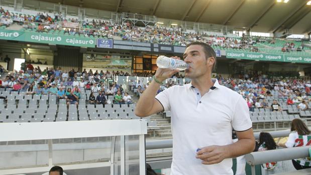 Luis Carrión, técnico del Córdoba CF: «Ha sido el mejor partido desde que llegué al banquillo»