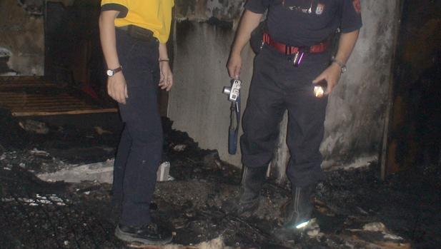 Tres heridos en el incendio de una cocina en Córdoba