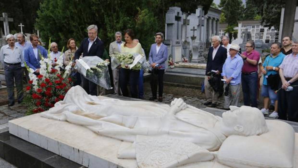 Homenaje al diestro de Santa Marina en el cementerio de la Salud, el pasado agosto