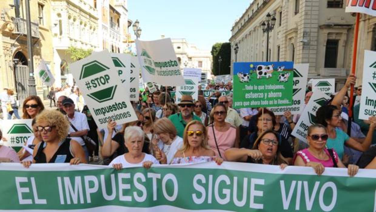 Varios miles de manifestantes este sábado en Sevilla, según los organizadores