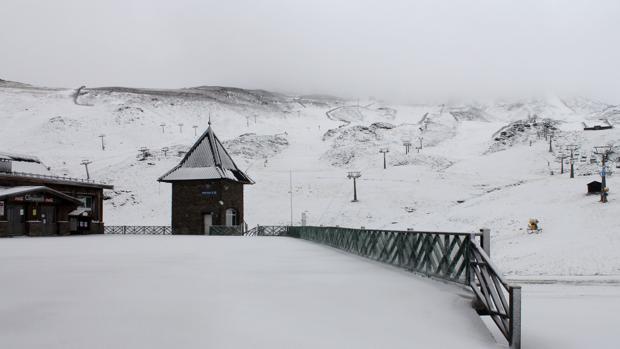 Primeros copos de nieve en Sierra Nevada