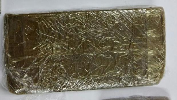 La Guardia Civil detiene en Pedro Abad a un hombre con 400 dosis de hachís