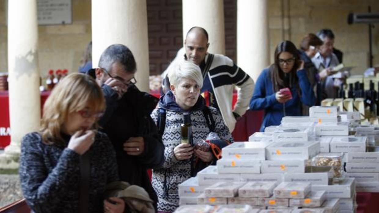 Muestra de dulces conventuales en el Palacio Episcopal