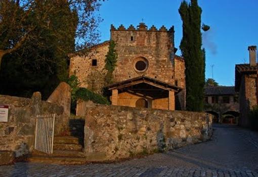 Iglesia de San Acisclo en Colltort (Gerona)