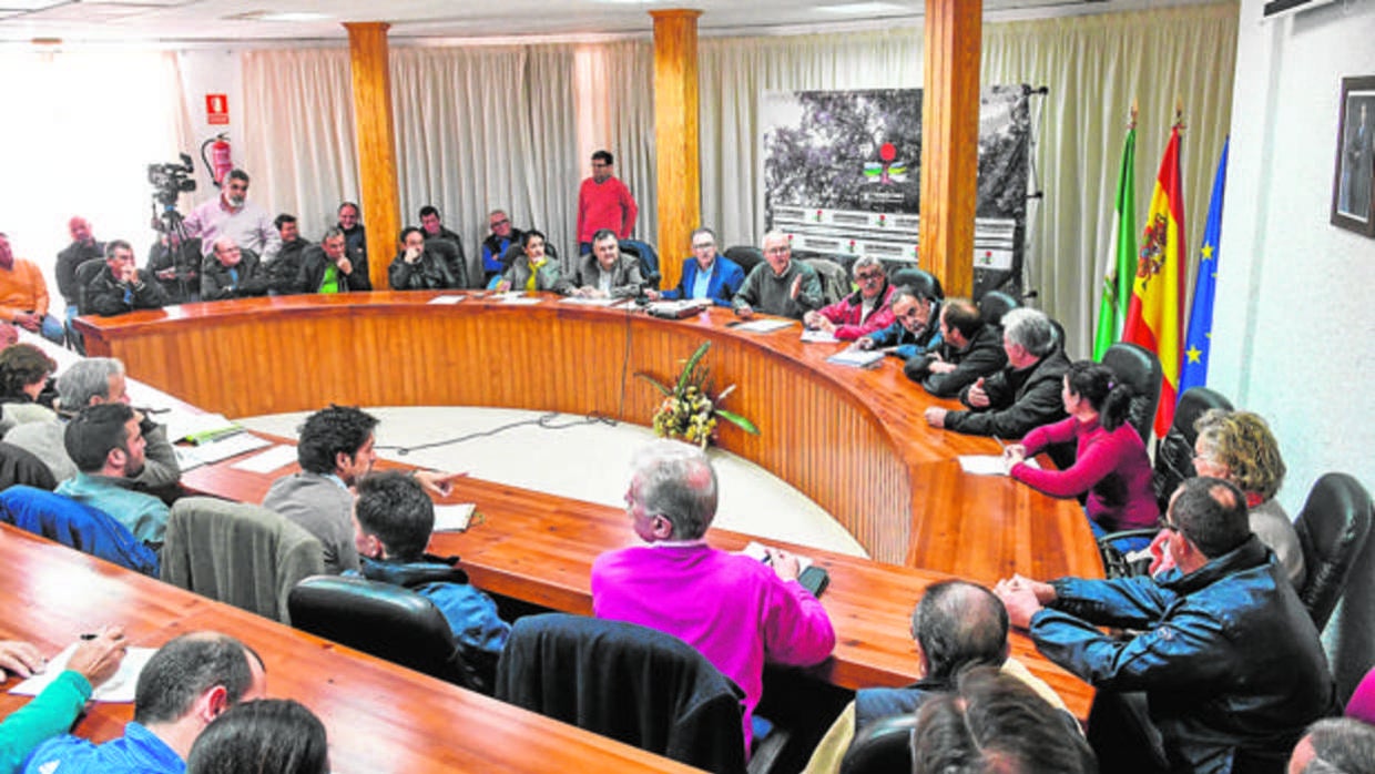 Constitución de la comunidad de usuarios de agua de Los Pedroches