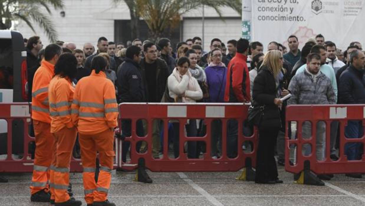 Aspirantes en unas pruebas anteriores de Sadeco