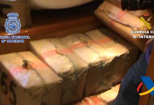 Dan por desarticulada la red de tráfico de drogas que lidera Yeyo, que sigue huido