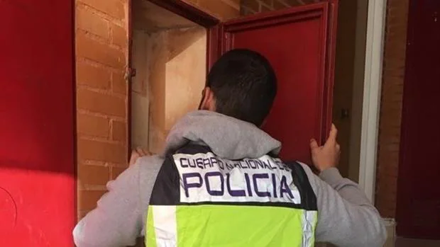 Detenido en Antequera un falso psicólogo con despacho y que se anunciaba en Internet