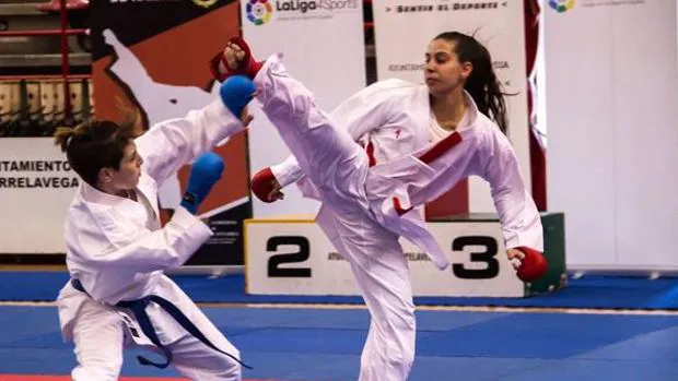 La karateca de Peñarroya Pueblonuevo Rocío Sánchez sueña con Tokio 2020