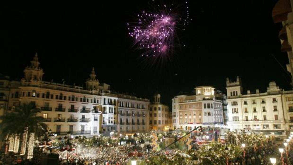 Fiesta de Nochevieja en la Plaza de las Tendillas