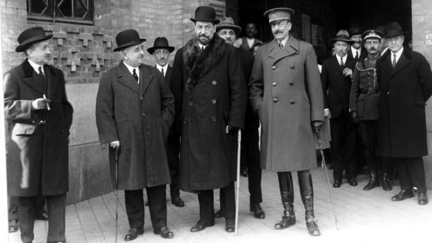 Cuando José Cruz Conde criticó el poder de Franco y juzgó «mediocre» su discurso