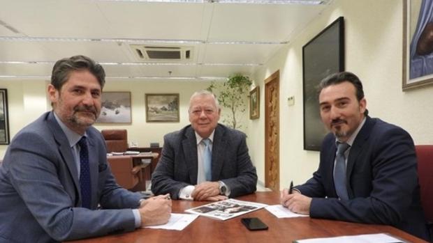 La Fundación Cajasur suscribe un acuerdo de colaboración con la Real Academia de Córdoba