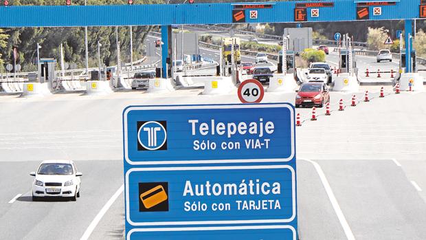 El peaje de la autovía Sevilla-Cádiz sube su precio... político