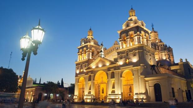 La Córdoba de España y la de Argentina se promocionarán mutuamente