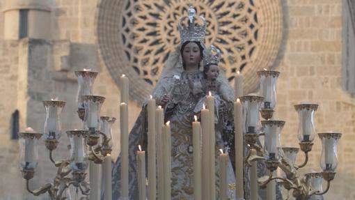 La Virgen de los Remedios, en su salida extraordinaria