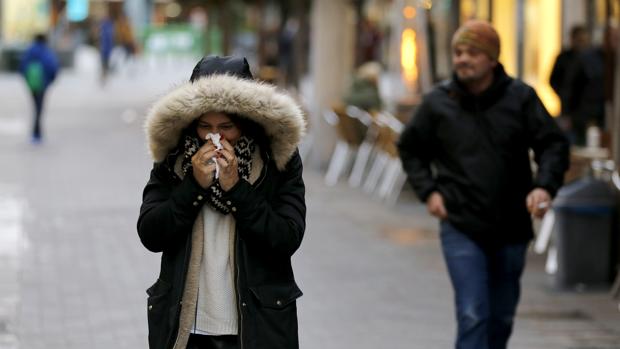 La gripe baja en Córdoba pero colapsa los centros sanitarios