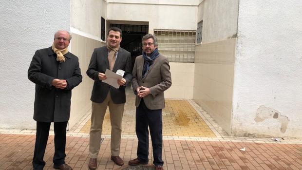 El PP pide a la Junta soluciones al «drama humano» de los pisos sin ascensor en Córdoba