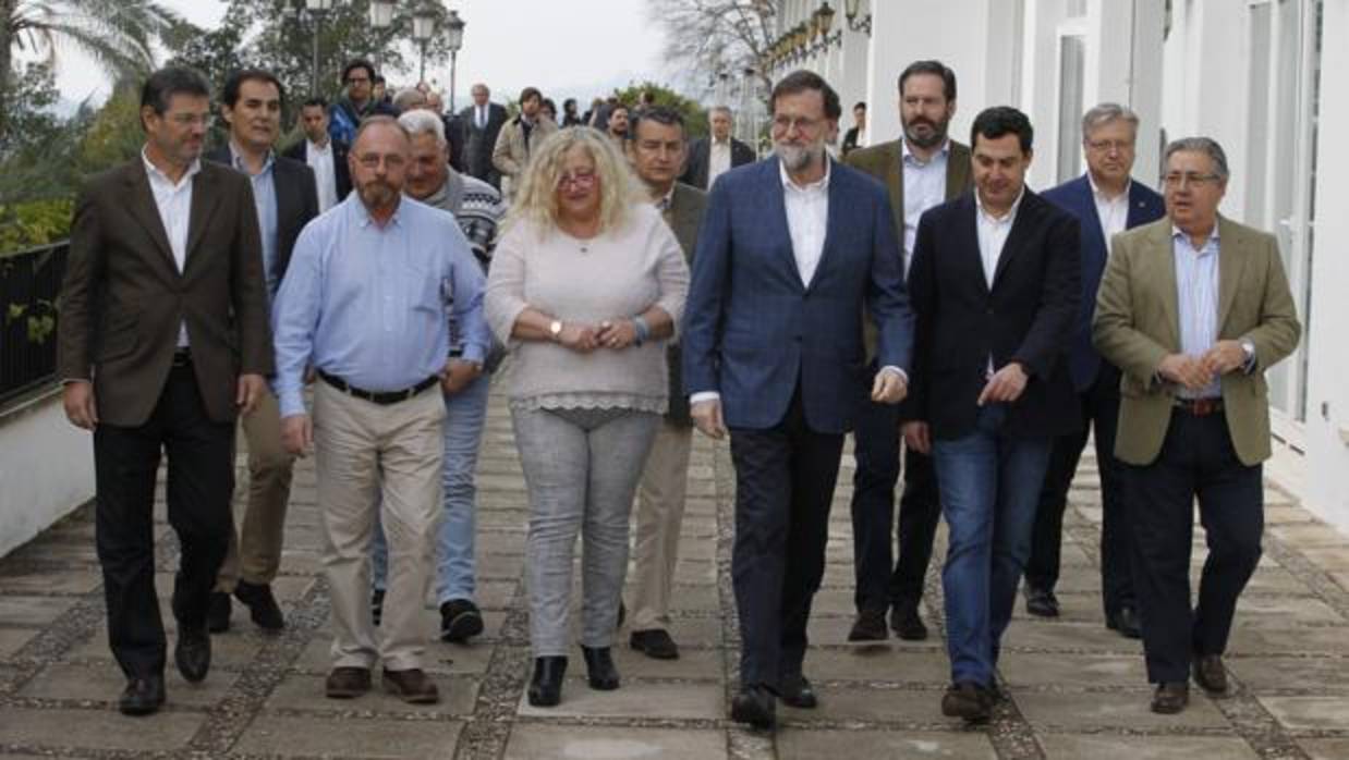 La madre de Sandra Palo y de Marta del Castillo, junto al PP este domingo en la Arruzafa